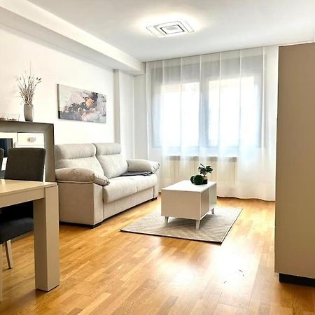 Studio 14 + Garaje Incluido. Nuevo, Elegante, Acogedor. 하로 외부 사진